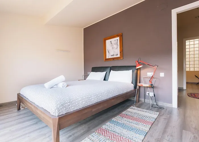 Sleep & Stay- Luxury Floor With Terrace Διαμέρισμα