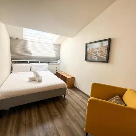 아파트 Sleep & Stay- Luxury Floor With Terrace *