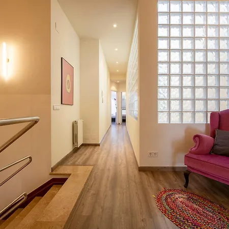 Sleep & Stay- Luxury Floor With Terrace Apartamento