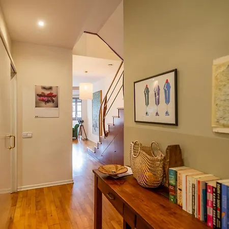 Sleep & Stay- Luxury Floor With Terrace