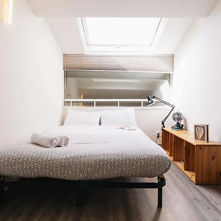 Sleep & Luxury Floor With Terrace 아파트
