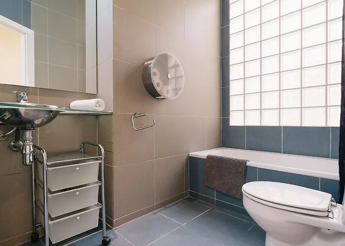 Sleep & Stay- Luxury Floor With Terrace Apartman Girona